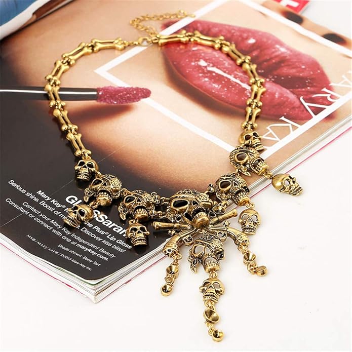 Jewelry Fashion Multi-Level Pirate Skull Tassel Charm Necklace Collar Bib for Women Horror Necklace Punk