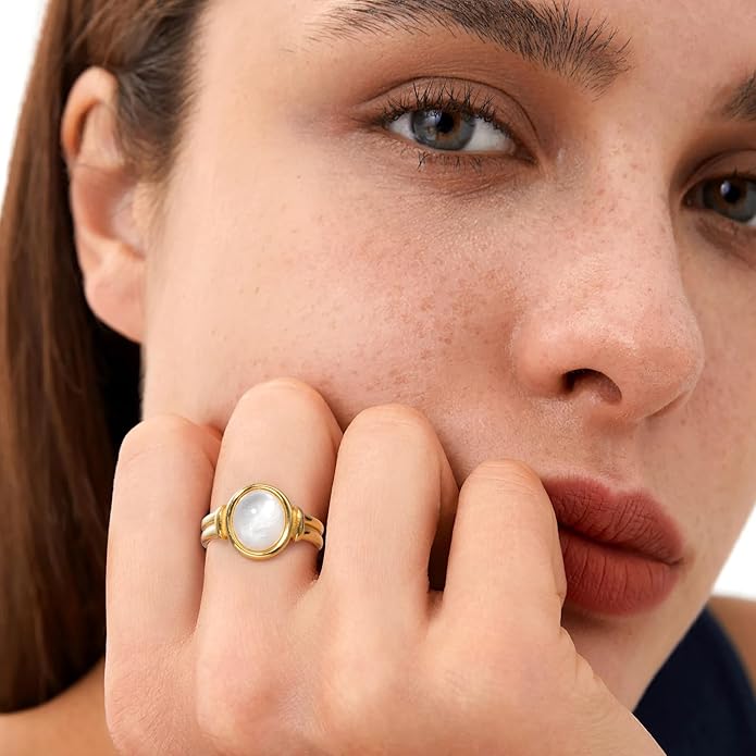 YeGieonr Gold Rings for Women Trendy Non Tarnish Chunky Gold Plated Ring, Waterproof Stainless Steel Gold Jewelry Gift