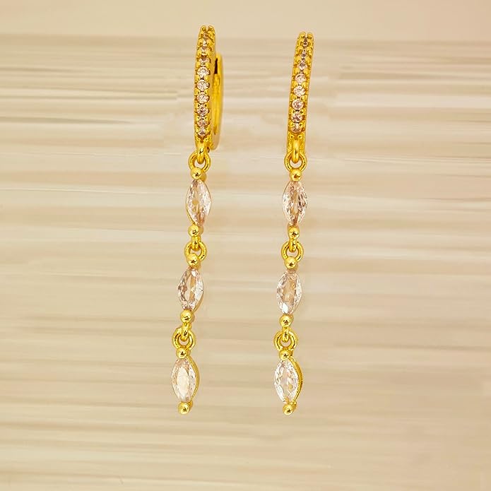 Gold Earrings for Women Trendy, Simple Dainty 14K Gold Plated Paperclip Square Chain Link Dangle Hoops Earrings Pin Stud Huggie Earrings Lightweight Hypoallergenic Minimalist Aesthetic Gold Jewelry for Christmas Gifts