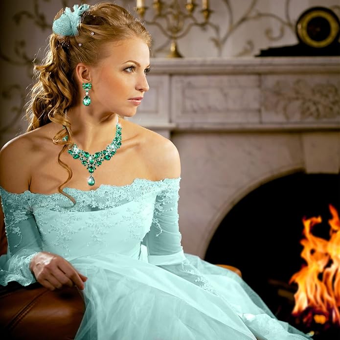 Hicarer Bridal Teardrop Cluster Crystal Jewelry Set for Women Necklace Earrings Wedding