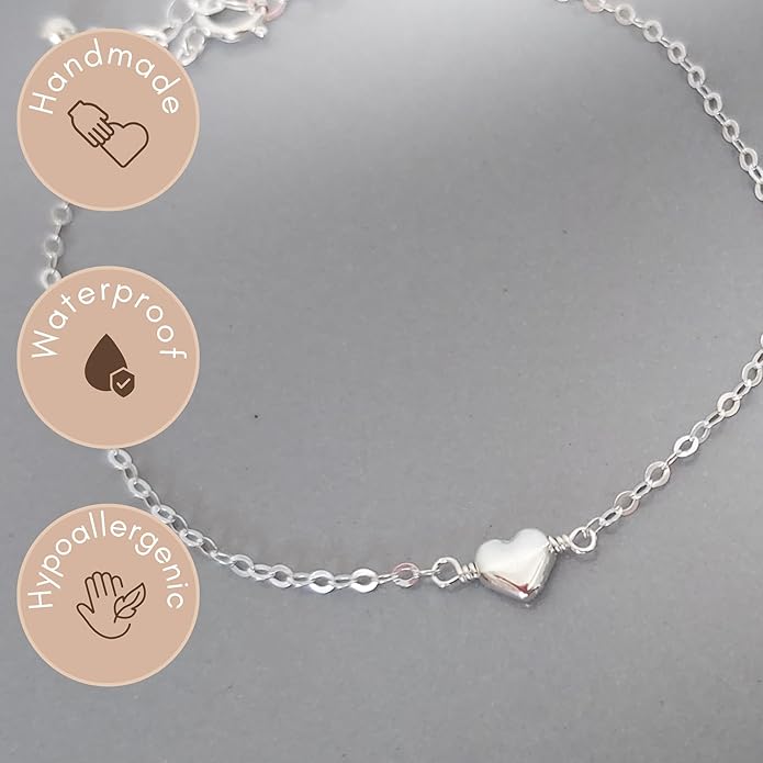 Annika Bella Cute Heart Bracelet - Dainty Bracelets for Women, Stackable Heart Jewelry, Adjustable Gold/Silver Band, Gift for Best Friend, Hypoallergenic Wrist Chain