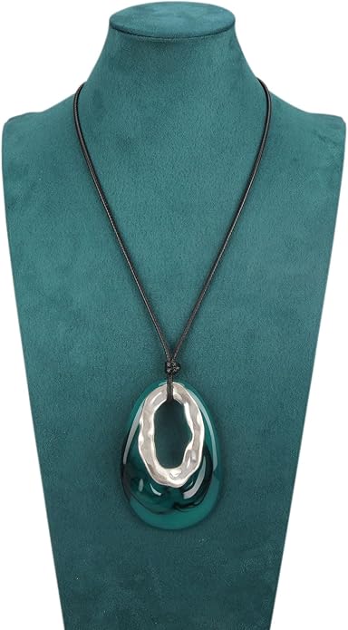 Boho Leather Necklace Women Bohemian Brown Circle Pendant Necklace Choker Long Necklaces for Women Boho Ring Large Pendant