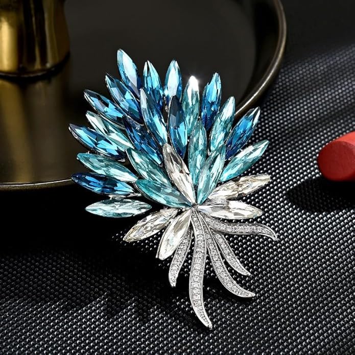 Rhinestone Brooch for Women Rhinestone Brooches Pins Crystal Lapel Pin Jewelry Christmas Valentine's Day Gift for Wife Girlfriend