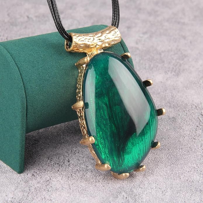 Boho Leather Necklace Women Bohemian Brown Circle Pendant Necklace Choker Long Necklaces for Women Boho Ring Large Pendant