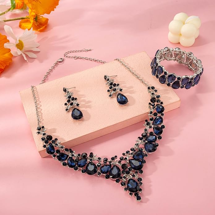 Elegant Bridal Wedding Jewelry Set for Women/Brides/Bridesmaids Teardrop Crystal Leaf Cluster Jewelry Set for Wedding Prom Party Bridal Bridesmaids Rhinestone Crystal Necklace Earrings Bracelet Set