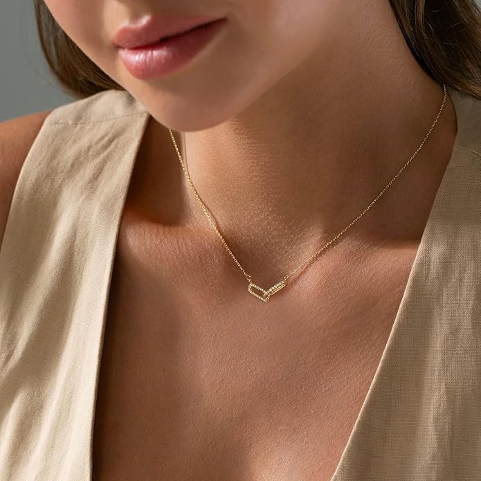 Evabelle Gold Layered Necklace for Women Trendy Jewelry 14K Real Gold Plated Chunky Chain Stackable Necklaces Dainty Choker Necklaces Rectangle Square Pendant