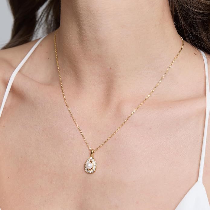 Pearl Pendant Necklace for Women, Freshwater Cultured Single Pearl Necklace with Moissanite Accents, Dainty Gold Necklace for Women, 18K Gold Plated Sterling Silver, Pearl Jewelry Gift for Her Anniversary Birthday
