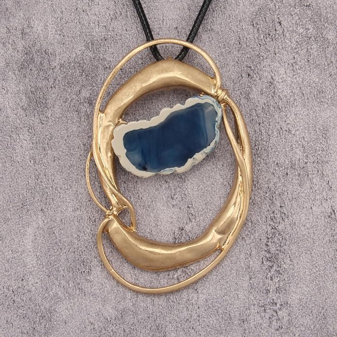 Boho Leather Necklace Women Bohemian Brown Circle Pendant Necklace Choker Long Necklaces for Women Boho Ring Large Pendant