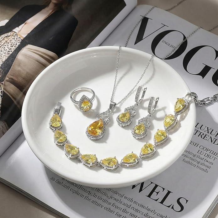 Classic Jewelry Set—Perfect for Weddings, Galas, and Everyday Wear—Includes Bracelet, Ring, Pendant Earrings, and Necklace ，Birthday Gift for Mother/Wife/Sister/Best Friend
