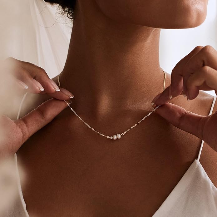 Pearl Necklaces for Women Trendy, 14k Gold Plated Dainty Necklace Simple Pearl Drop Single Charm Pendant Necklace Birthday Wedding Gifts Gold Jewelry for Women