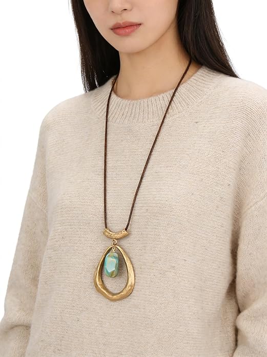 Boho Leather Necklace Women Bohemian Brown Circle Pendant Necklace Choker Long Necklaces for Women Boho Ring Large Pendant