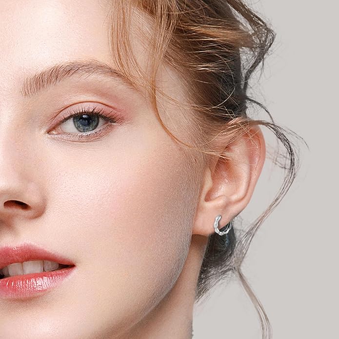 6 Pairs Gold Hoop Earrings Set for Women, 14K Gold Plated Small Huggie Hoops Earrings Hypoallergenic, Lightweight Tiny Cartilage Piercings Earrings Jewelry for Women Gifts.