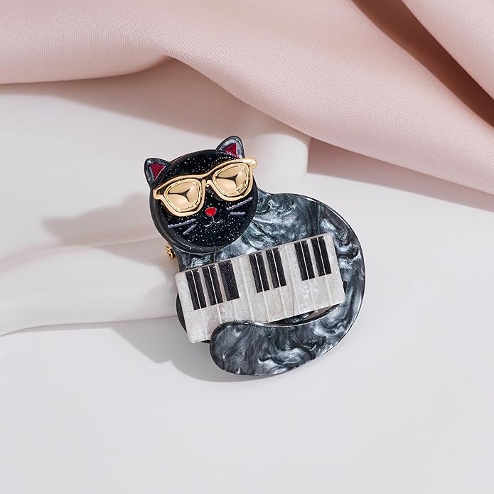 Cat Brooch Pin for Women Acrylic Lovely Cat Brooch for Clothes Bags Backpacks Animal Brooch Pin Accessory Gift
