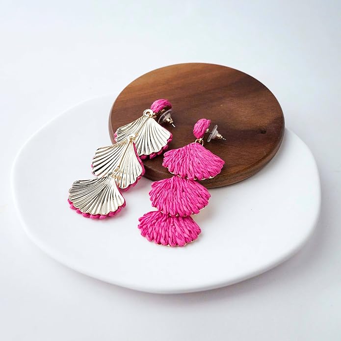 Raffia Dangle Earrings for Women - Boho Statement Rattan Drop Jewelry with Shell Design, Lightweight Summer Beach Trendy Accessories