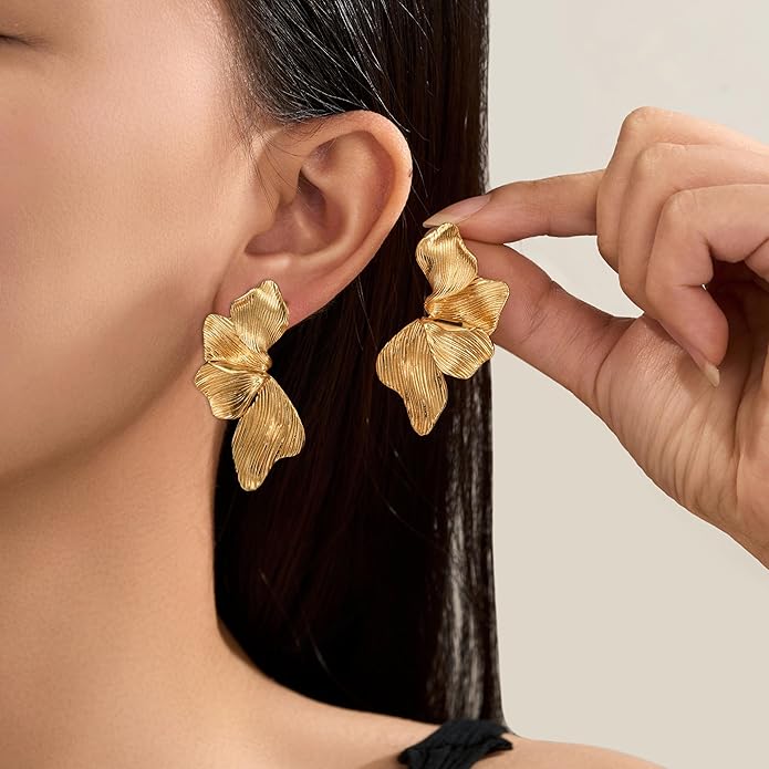 HANRESHE Lightweight Gold Silver Flower Earrings Trendy Leaf Statement Earrings Jewelry Gift