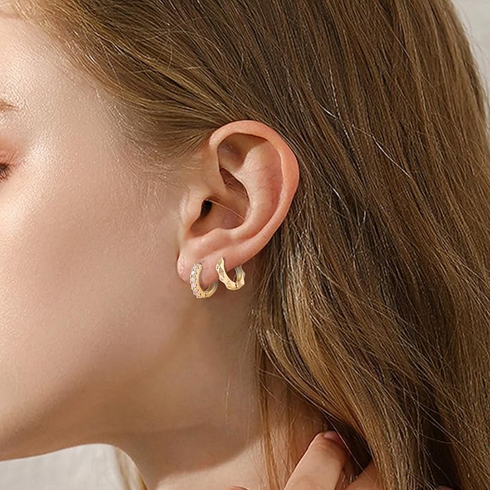 6 Pairs Gold Hoop Earrings Set for Women, 14K Gold Plated Small Huggie Hoops Earrings Hypoallergenic, Lightweight Tiny Cartilage Piercings Earrings Jewelry for Women Gifts.