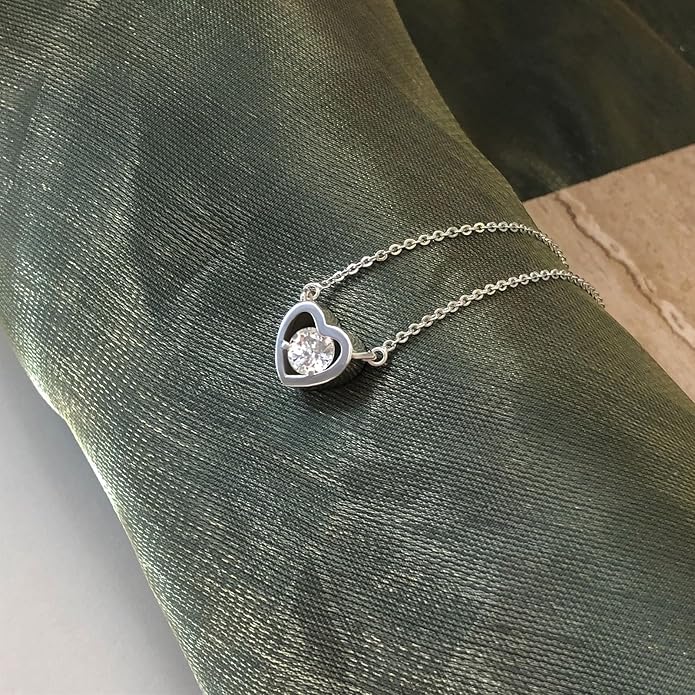 Heart Necklace for Women Gold/Silver Plated Trendy Heart Choker Lover Pendant Hypoallergenic Fashion Gold/Silver Necklace for Women Love Jewelry Gift for Women Girlfriend