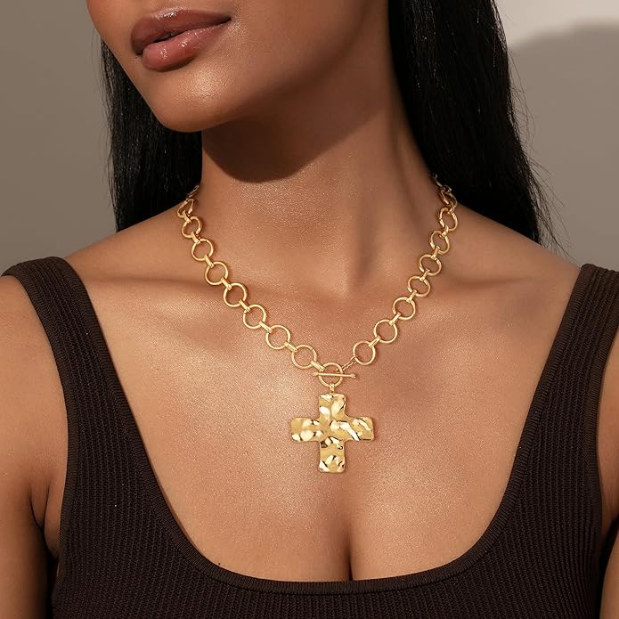 Chunky Gold Heart Necklace for Women，14K Gold Plated Puffy Heart Pendant Bold Chain Necklace with Toggle Clasp，Waterproof Non Tarnish Hypoallergenic Chunky Statement Jewelry Gift for Women