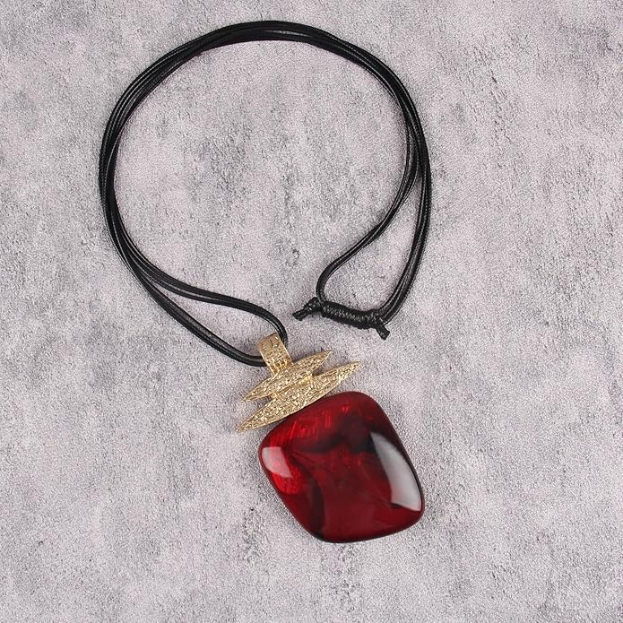 Boho Leather Necklace Women Bohemian Brown Circle Pendant Necklace Choker Long Necklaces for Women Boho Ring Large Pendant