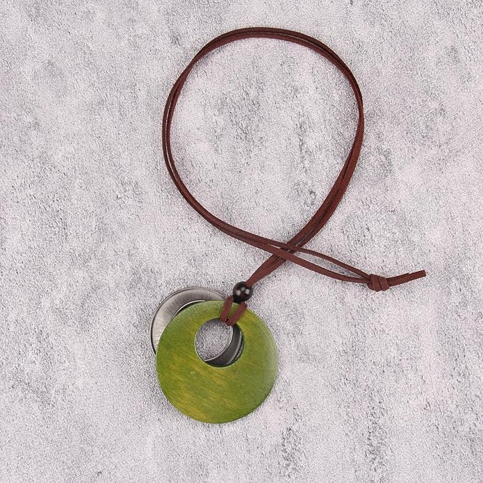 Boho Leather Necklace Women Bohemian Brown Circle Pendant Necklace Choker Long Necklaces for Women Boho Ring Large Pendant