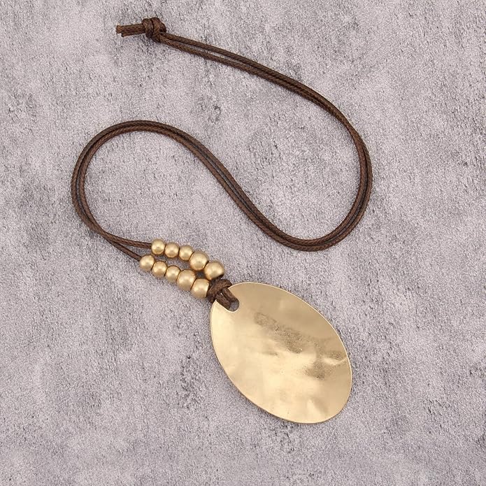 Boho Leather Necklace Women Bohemian Brown Circle Pendant Necklace Choker Long Necklaces for Women Boho Ring Large Pendant
