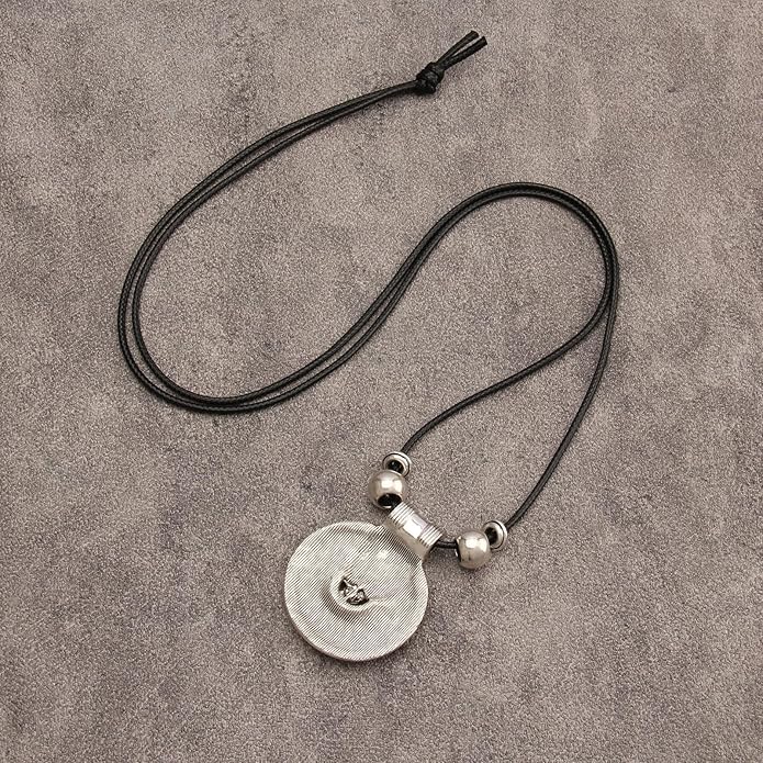 Boho Leather Necklace Women Bohemian Brown Circle Pendant Necklace Choker Long Necklaces for Women Boho Ring Large Pendant