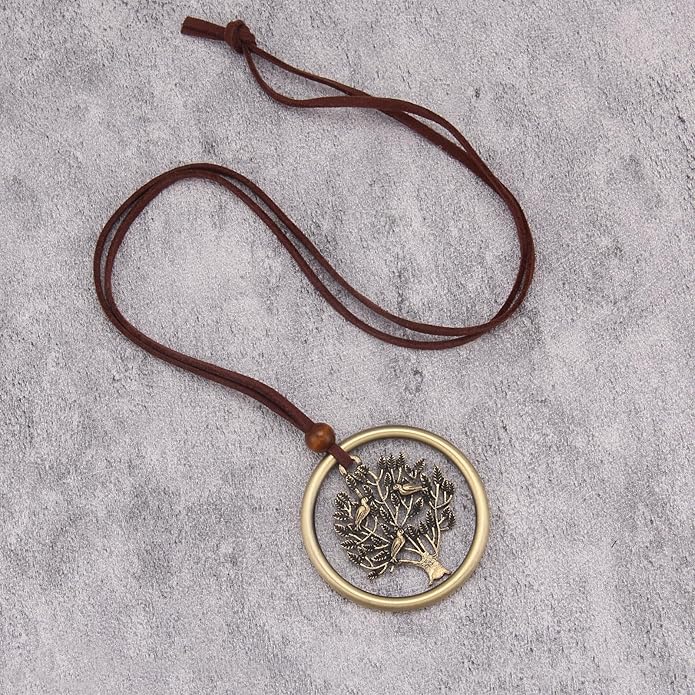 Boho Leather Necklace Women Bohemian Brown Circle Pendant Necklace Choker Long Necklaces for Women Boho Ring Large Pendant