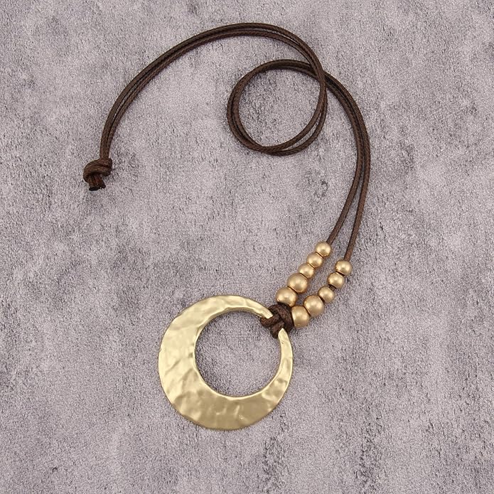 Boho Leather Necklace Women Bohemian Brown Circle Pendant Necklace Choker Long Necklaces for Women Boho Ring Large Pendant