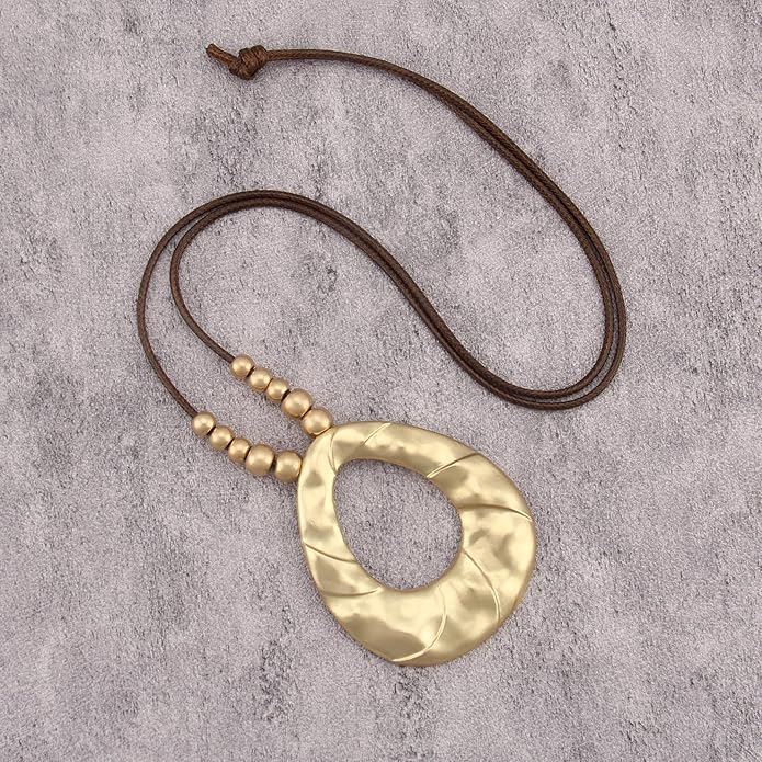 Boho Leather Necklace Women Bohemian Brown Circle Pendant Necklace Choker Long Necklaces for Women Boho Ring Large Pendant