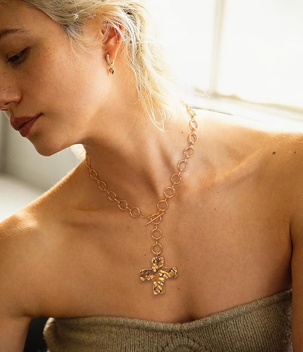 Aobei Pearl 18K Gold Plated Moon Star Lion Evil Eye Love Heart Cross Pendant Necklace Medallion Paperclip Chian Choker Layering Jewery for Women
