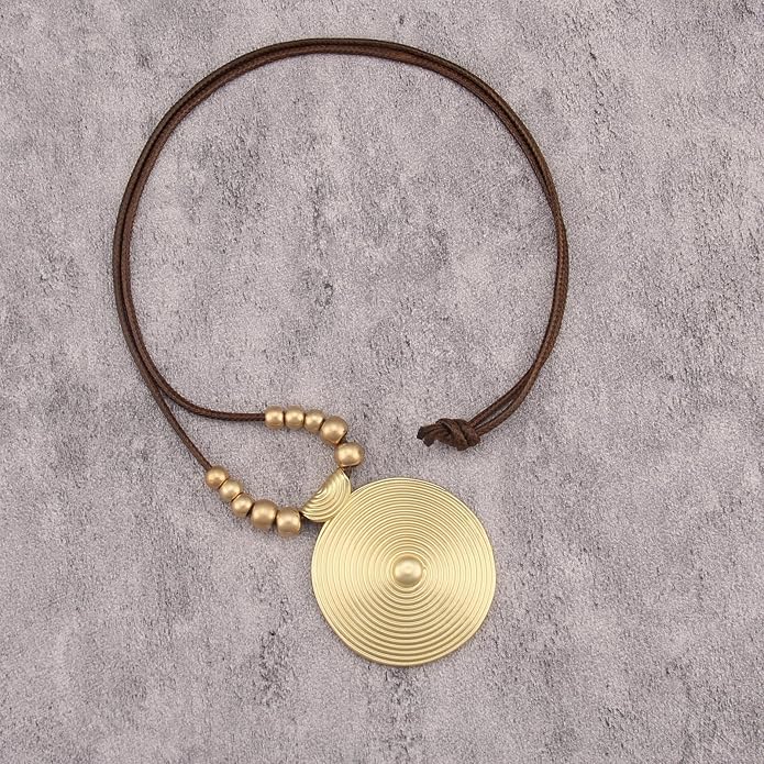 Boho Leather Necklace Women Bohemian Brown Circle Pendant Necklace Choker Long Necklaces for Women Boho Ring Large Pendant