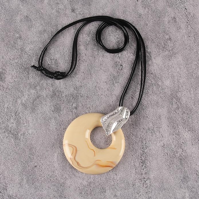 Boho Leather Necklace Women Bohemian Brown Circle Pendant Necklace Choker Long Necklaces for Women Boho Ring Large Pendant