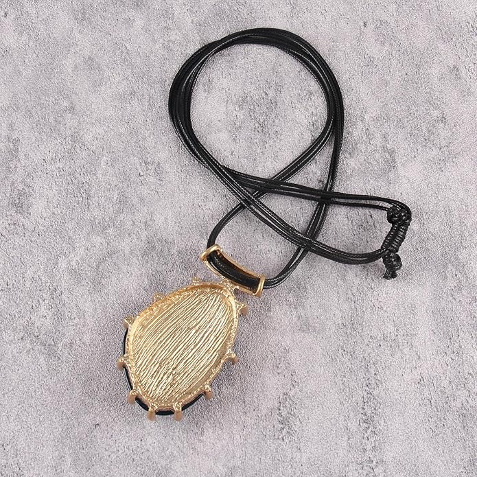 Boho Leather Necklace Women Bohemian Brown Circle Pendant Necklace Choker Long Necklaces for Women Boho Ring Large Pendant