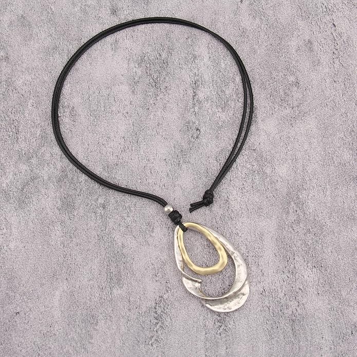 Boho Leather Necklace Women Bohemian Brown Circle Pendant Necklace Choker Long Necklaces for Women Boho Ring Large Pendant