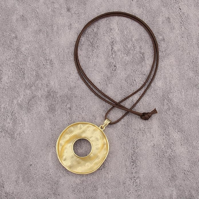 Boho Leather Necklace Women Bohemian Brown Circle Pendant Necklace Choker Long Necklaces for Women Boho Ring Large Pendant