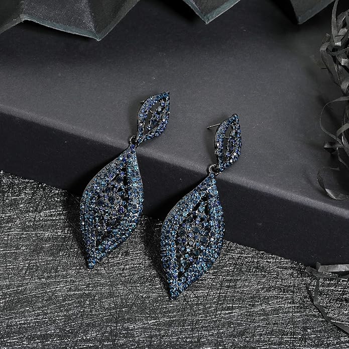 Elegant Rhinestone Dangle Earrings Crystal Wedding Bridal Long Dangling Drop Earrings Chandlier Earrings for Women Bridesmaid