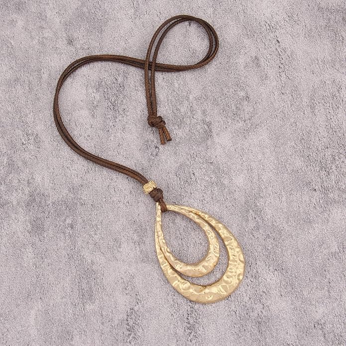 Boho Leather Necklace Women Bohemian Brown Circle Pendant Necklace Choker Long Necklaces for Women Boho Ring Large Pendant